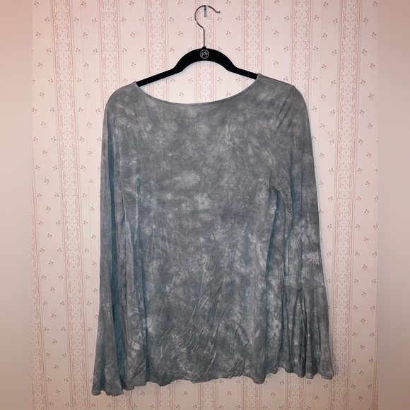 Boho and soft American Eagle top! Size medium - Picture 5 of 5